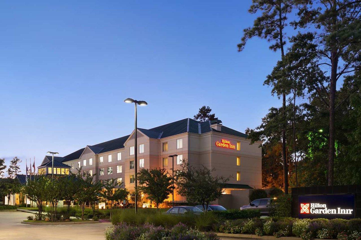 Hilton Garden Inn Houston/Зе-Вудлендс Экстерьер фото